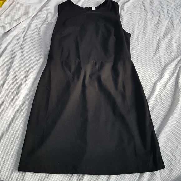 Old Navy Black Stretch Dress NWOT - Picture 1 of 2
